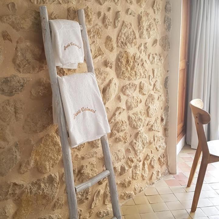 Petit Caimari - Turismo De Interior Hotel Buitenkant foto
