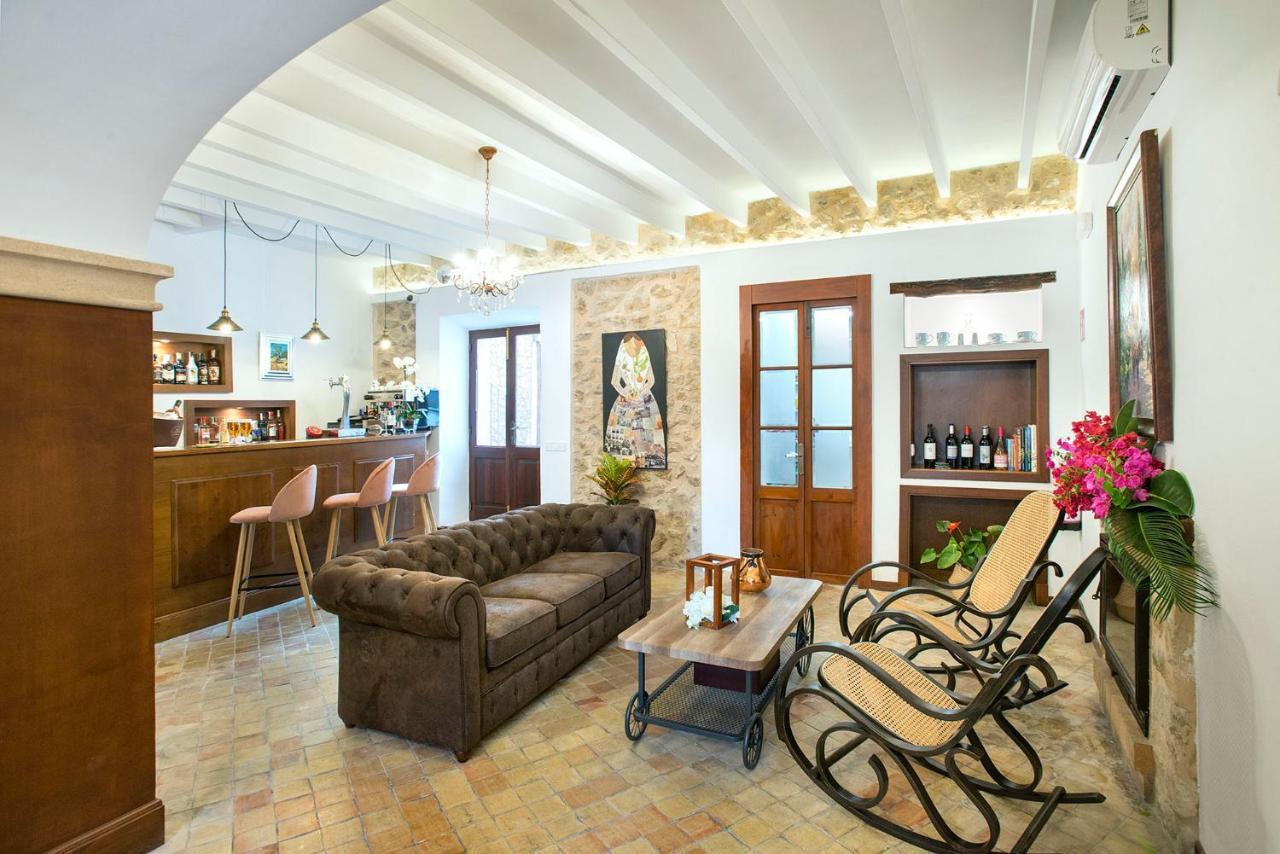 Petit Caimari - Turismo De Interior Hotel Buitenkant foto