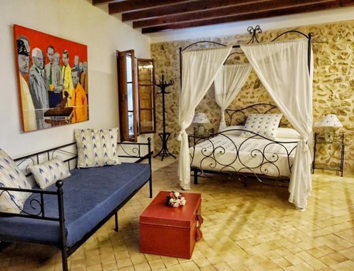 Petit Caimari - Turismo De Interior Hotel Buitenkant foto