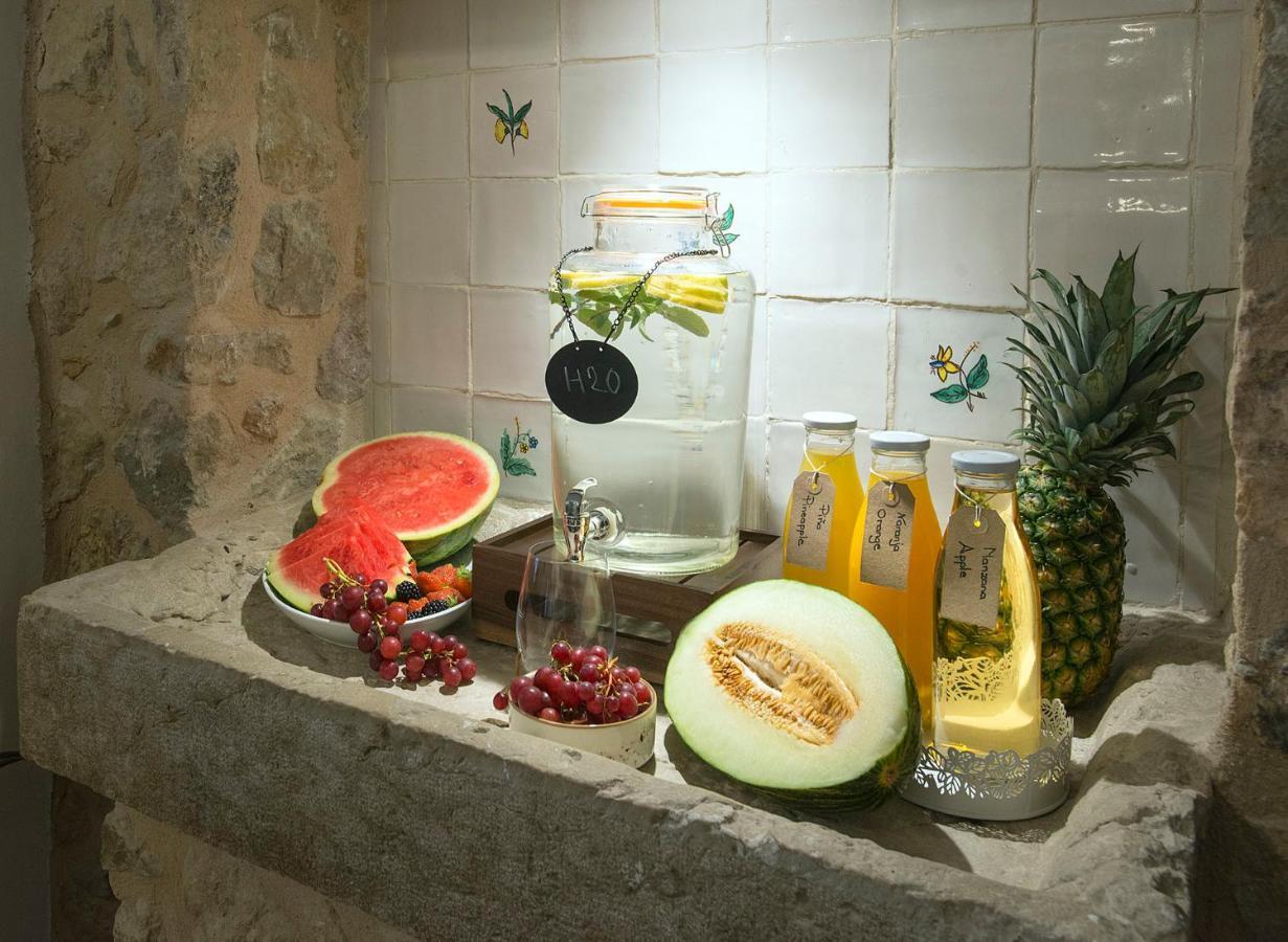 Petit Caimari - Turismo De Interior Hotel Buitenkant foto